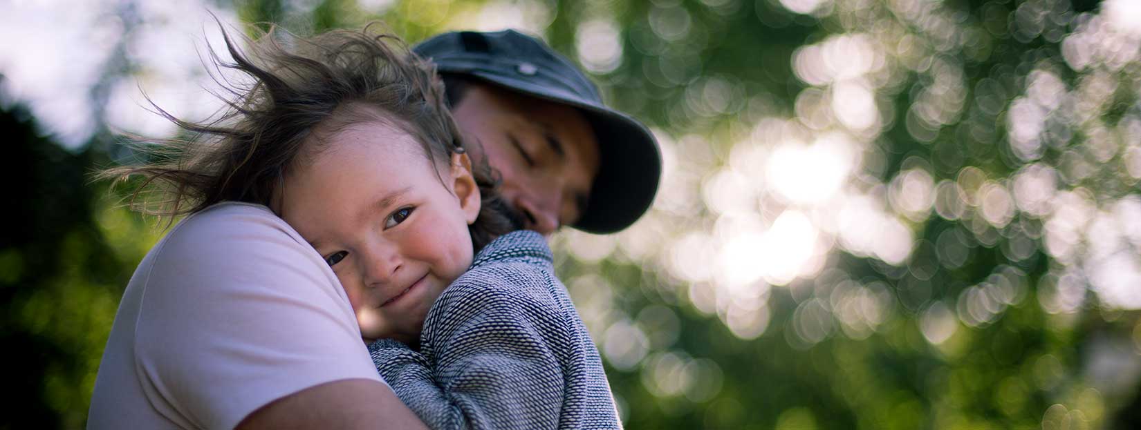 father-hugging-his-daughter